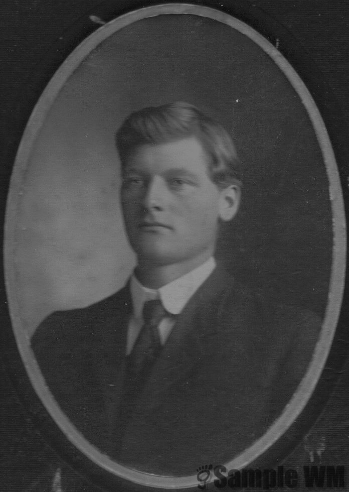  Ole Sigvard Hansen Meland f. 1884. Utvandret.
