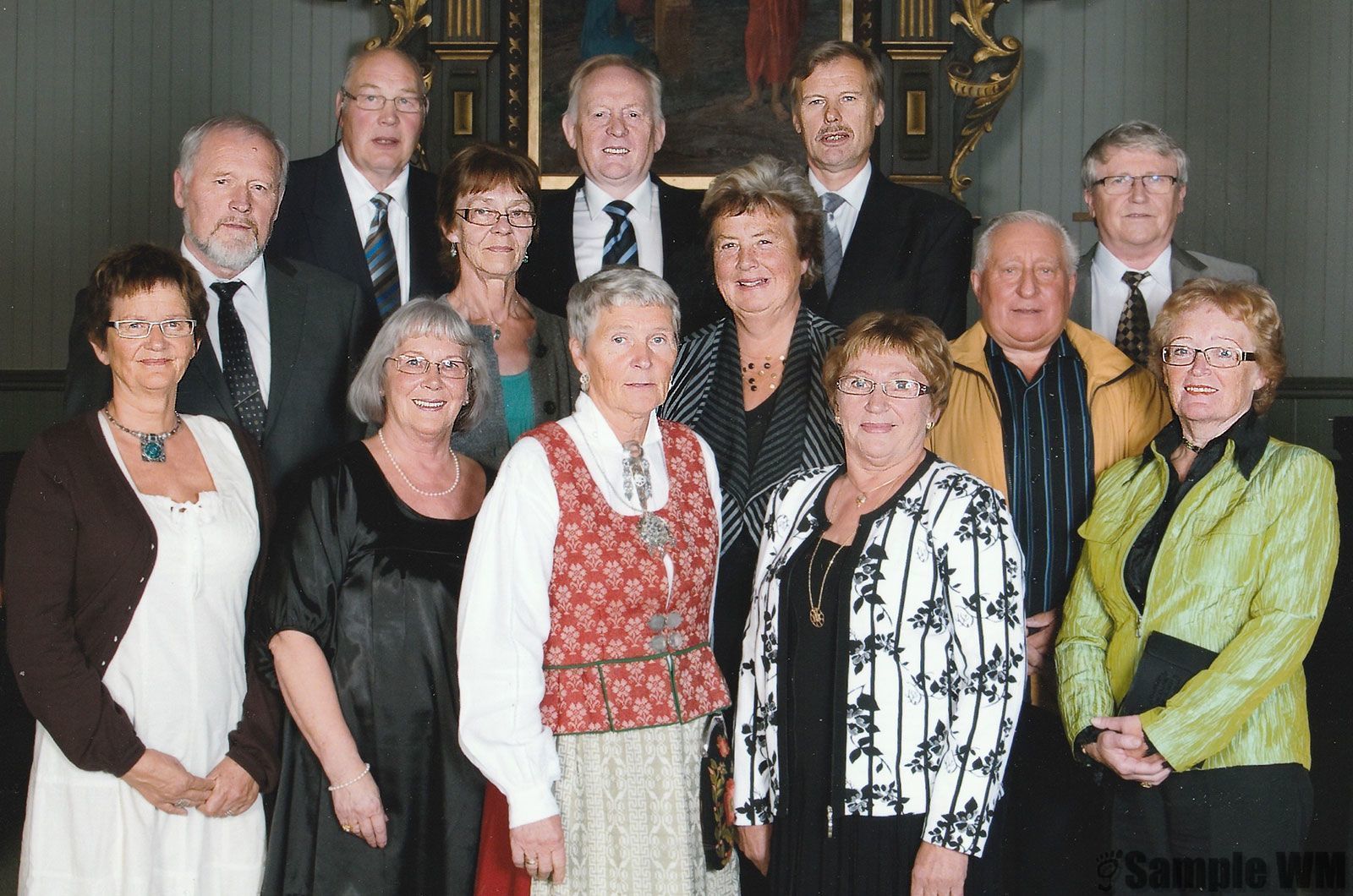 50-års konfirmanter 2008
Første r. fra v.: Randi Tangvik Bonvik, Jorun Eva Meland, Eldbjørg Ingdal Nygård, Anne Kristine Singstad, Dagmar Tøndel. Andre r. fra v.: Jostein Landrø, Eva Jorun Ysland, Astrid Selbekk Storler,  Edgar Størdal. Bak fra v.: Knut Solem, Egil Øyangen, Odd Johan Tøndel, Ottar Selbekk. 
