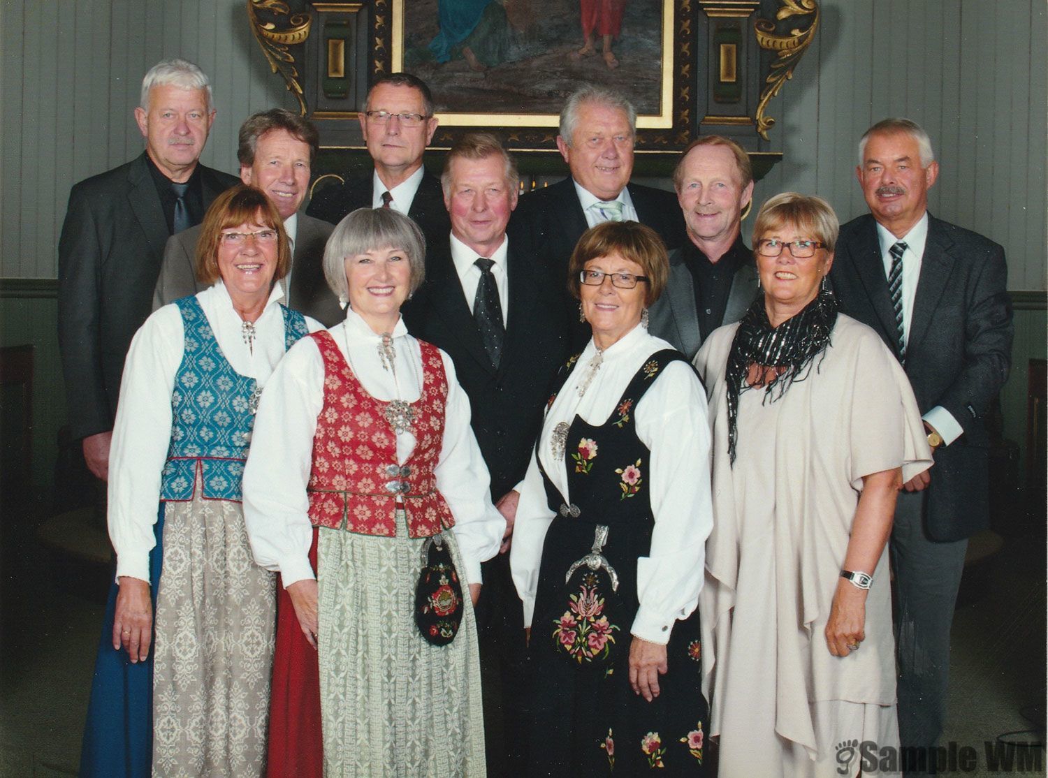 50 års konfirmanter 2013
Foran fra v: Liv Ysland Sæther, Ingrid Størdal, Astrid Nora Meland Tøndel, Turid Ysland Brå.
Bak fra v: Jørgen Tøndel, Magnar Tøndel, Oddvar Inge Størdal, Leif Edvard Landrø, Jørgen Tøndel, Oddvar Selnes, Rolf Meland.
