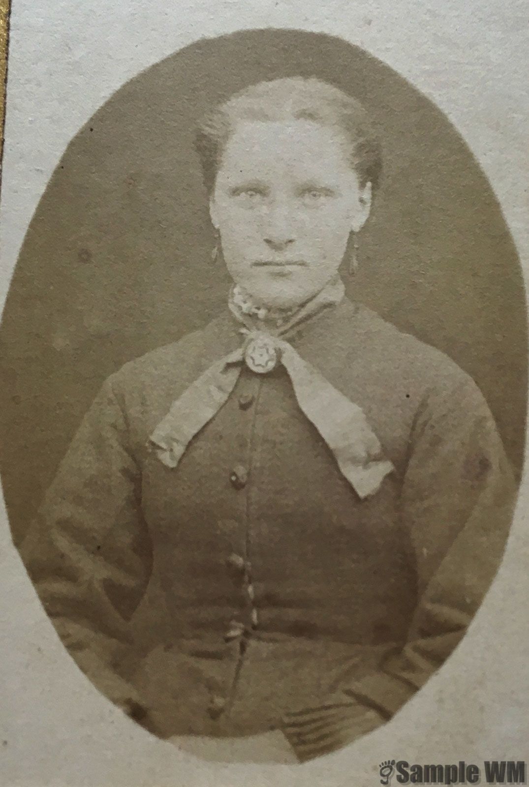 Elisabeth Landrø, Plassen
