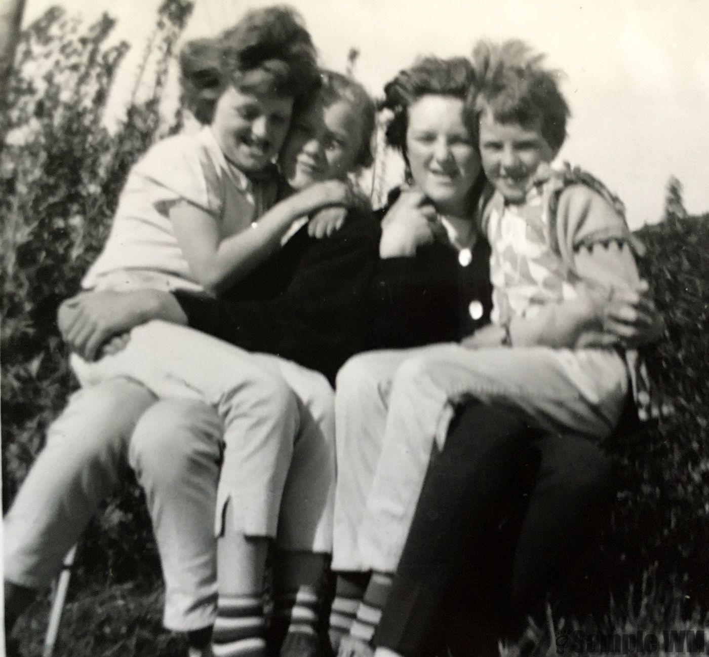 Snefrid Dyrvik, Hjørdis Åsmul Knudsen, Anne Lise Dyrvik og Solveig Åsmul.
