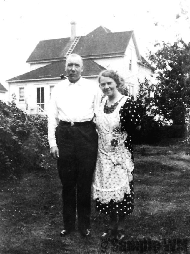 John and Kristine  Landro at their home
