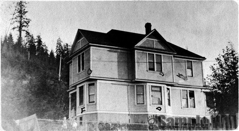 John Landrøs home in Astoria Oregon
