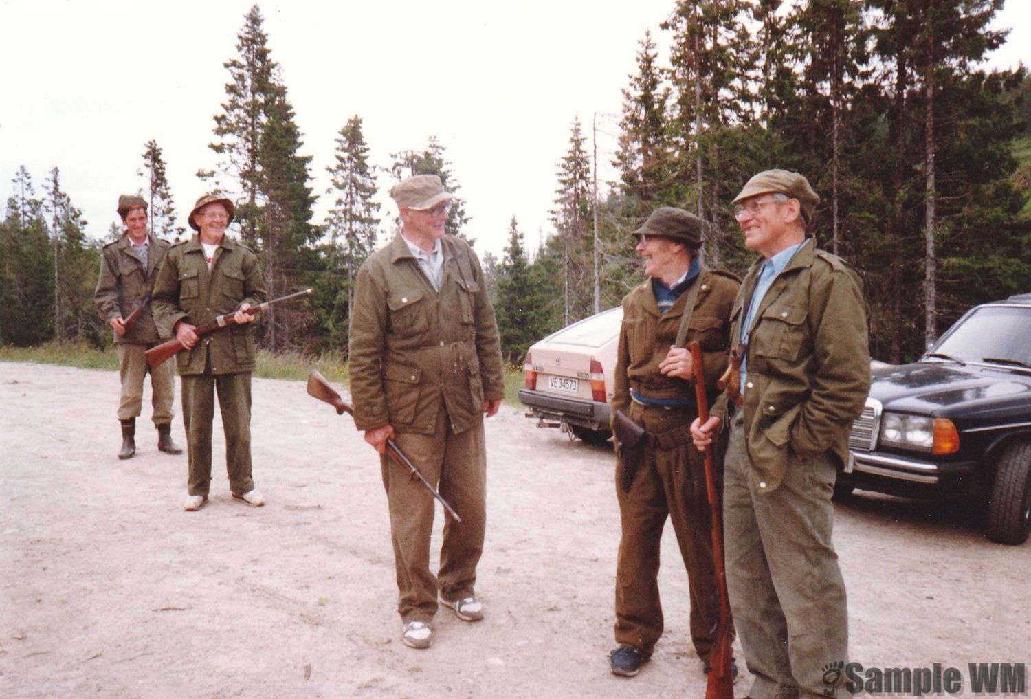 HV - spldater på Landsstevne: 
Fra venstre: Tormod Nergaard, Karl Singstad, Olav Tøndel, Einar Landrø¸ og Sigmund Nergaard
