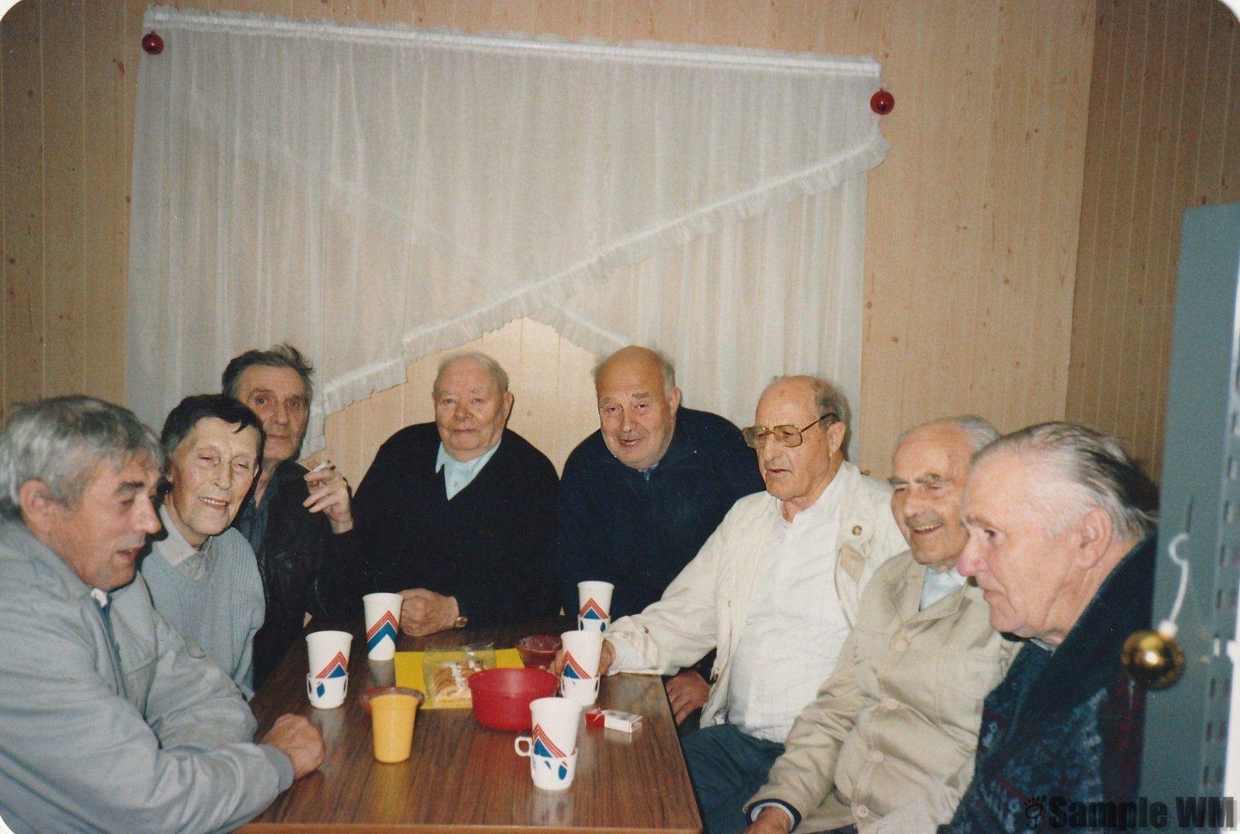 "Lygarbordet" på Lensvik s-lag:
Fra venstre: Johannes Grønningen, Peder Åsmul, Vilhelm Wilvang, Sigfred Ysland, Gabriel Sterten, Harald Meland, Lars Meland og Ole Meland.
