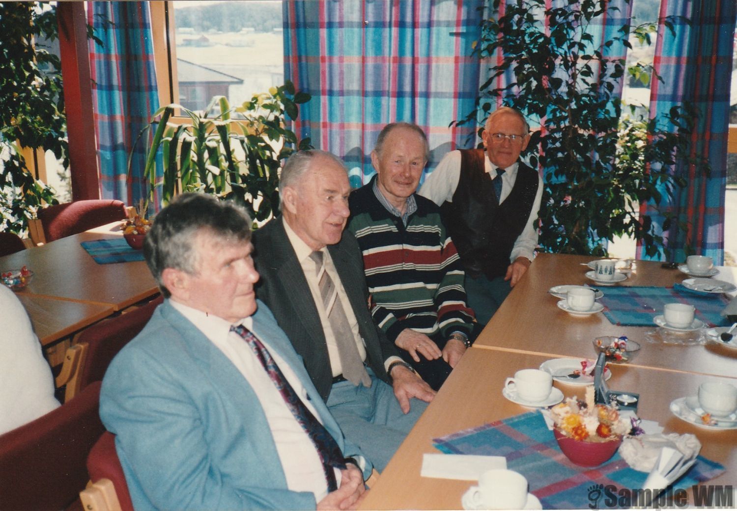 Nyrådhuset i Lensvik: Leif Selbæk, Aarstein Vitsø, Kristoffer Ysland og Karl Singstad.
